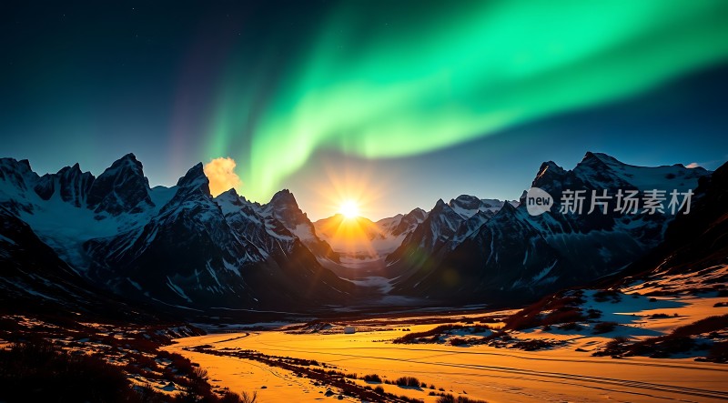 极光下的雪山日出