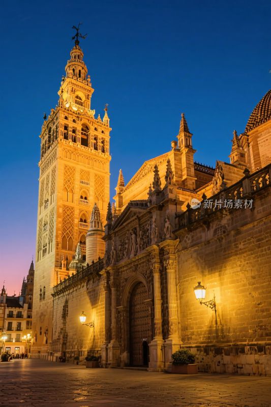 古建筑钟楼夜景