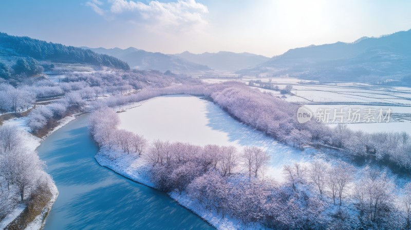 冰雪覆盖的河流与湖泊