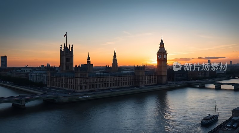 伦敦黄昏时分的泰晤士河畔美景