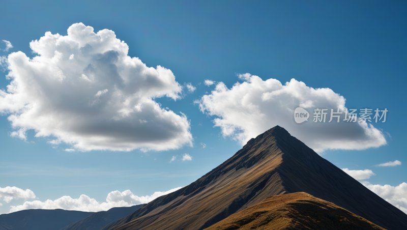 一座非常陡峭的高山清风景图片