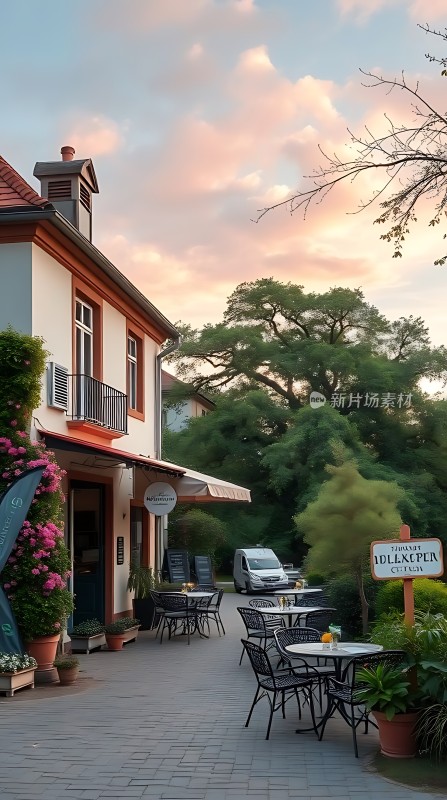 温馨咖啡馆户外休闲时光