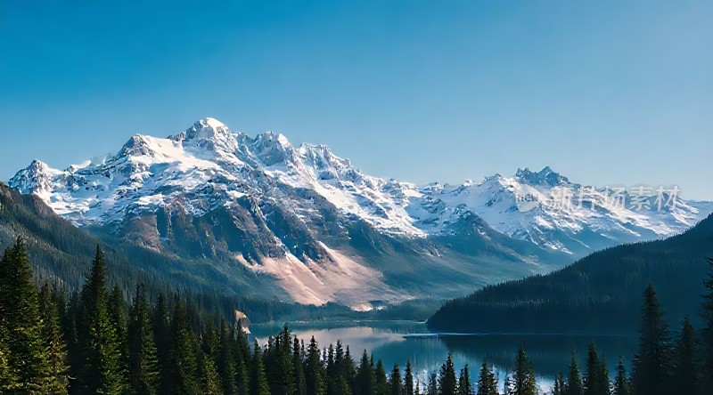 雪峰林海映碧波