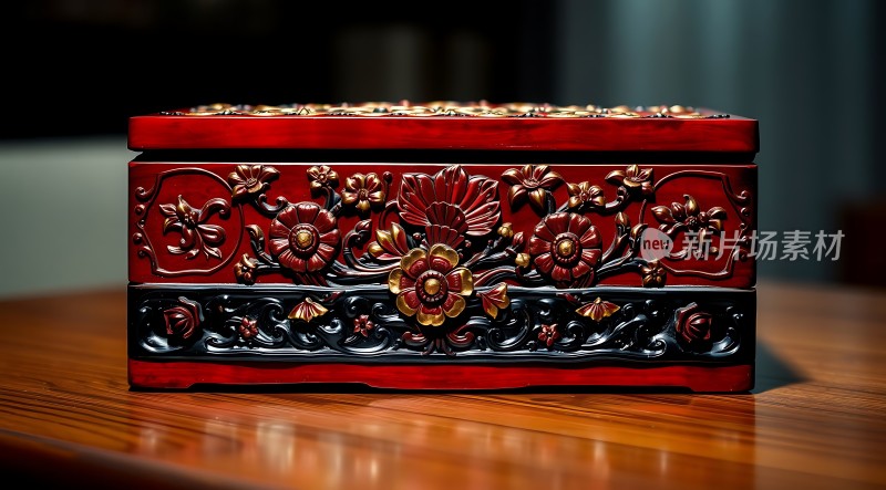 红木雕花首饰盒
