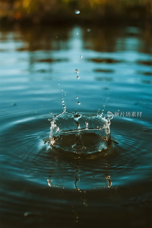 水滴溅起水花效果