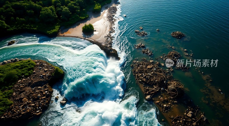 瀑布飞流直下碧波荡漾绿树成荫