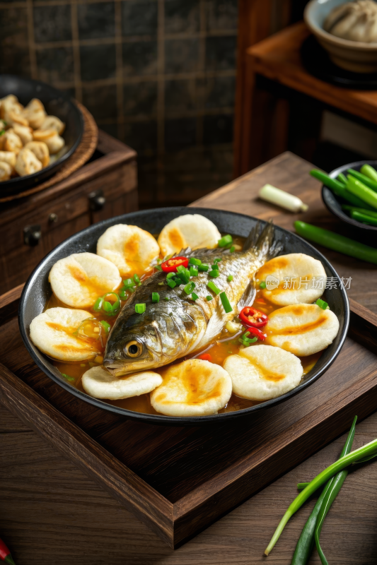 鱼头泡饼中国传统经典美食中式家常美味食物