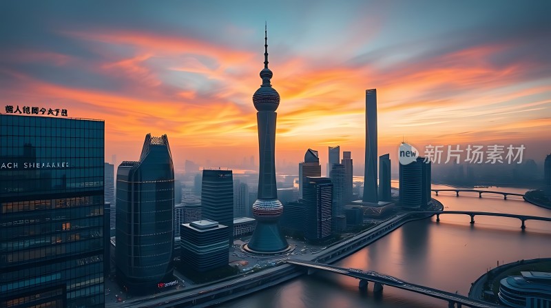 东方明珠日落时分的璀璨上海天际线
