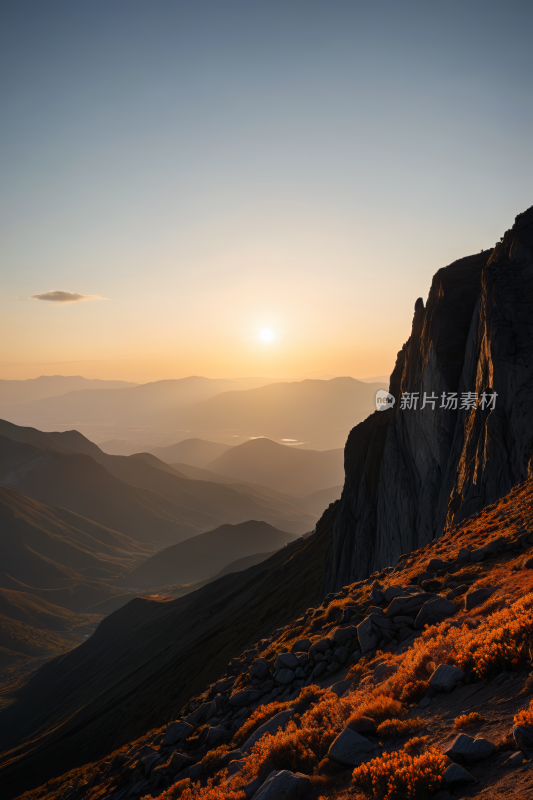 有日落的山脉高清风景图片