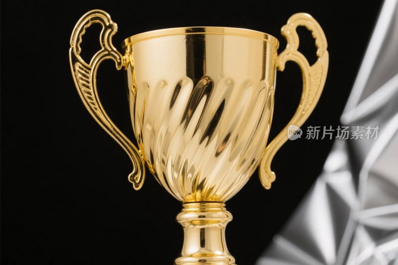 金色奖杯特写