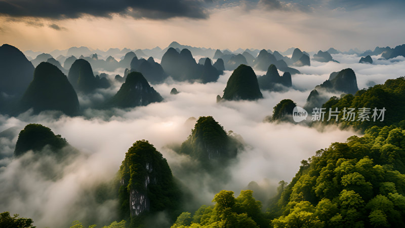 桂林山水照片山峰云海群山云雾缭绕自然风景