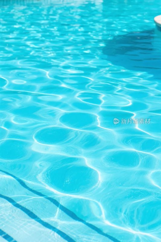 泳池水面特写