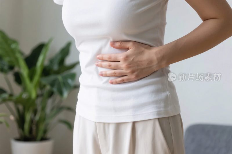 人物腹部动作展示图