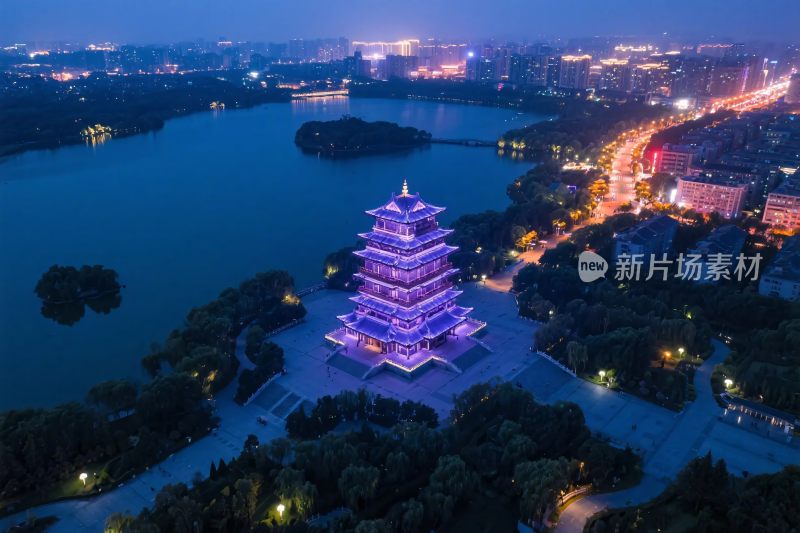 古塔夜景俯瞰图