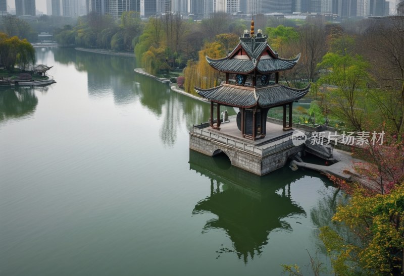 成都南湖钟楼美景