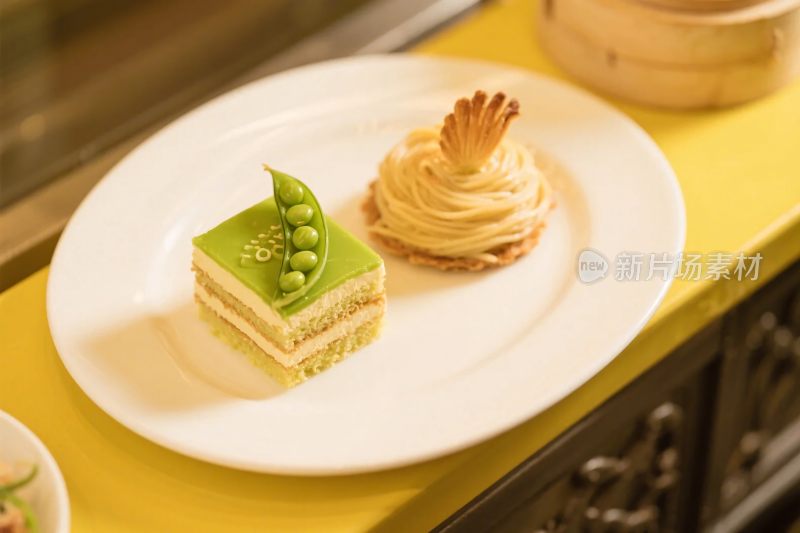 精美甜点展示图