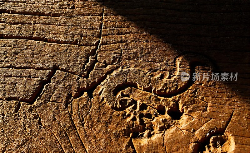 木纹上的神秘印记