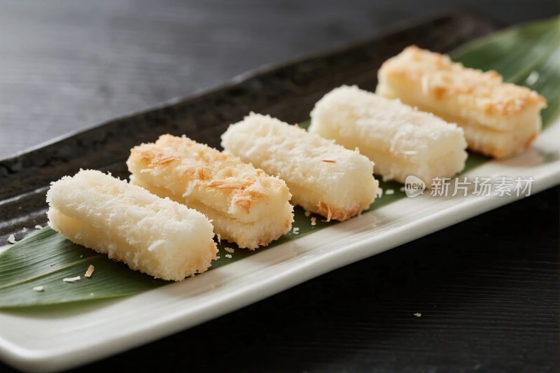 美食甜点摆盘图