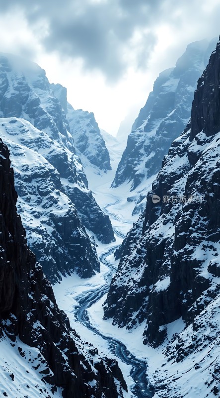 雪域峡谷冰封美景