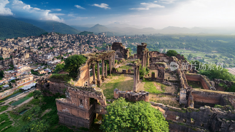 废墟中的回响 城市遗址
