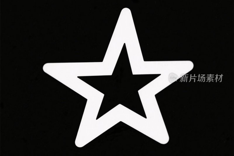 简洁五角星图标