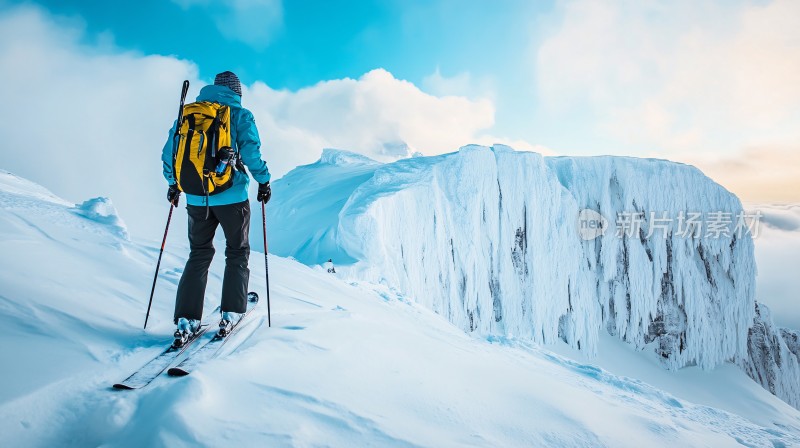 冬季户外登山雪景