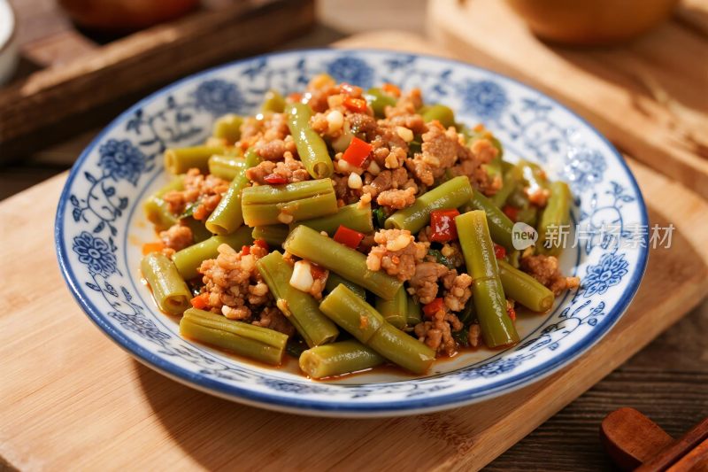 豆角肉末美食摄影
