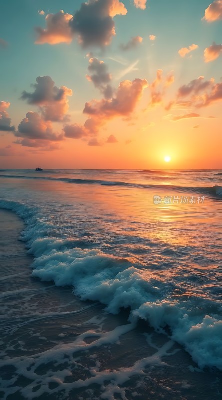 日落时分的海洋与天空