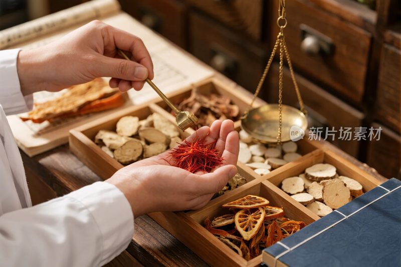 中医药材诊疗场景图