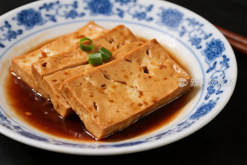 家常豆腐美食图