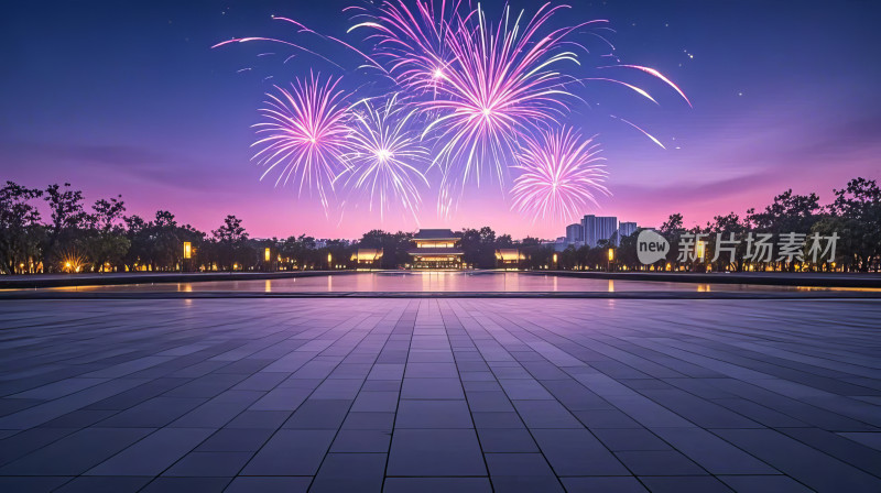 城市夜景烟花绽放璀璨节日庆典图片