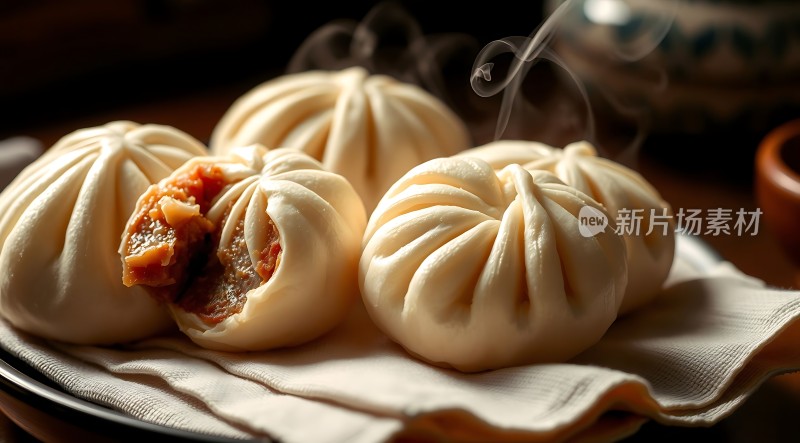 蒸笼里的美味包子