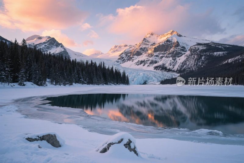 雪山湖泊自然风光