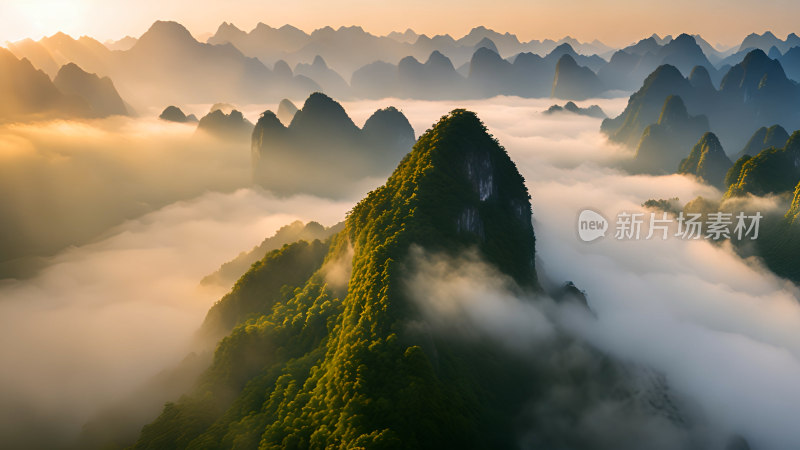 桂林山水照片山峰云海群山云雾缭绕自然风景