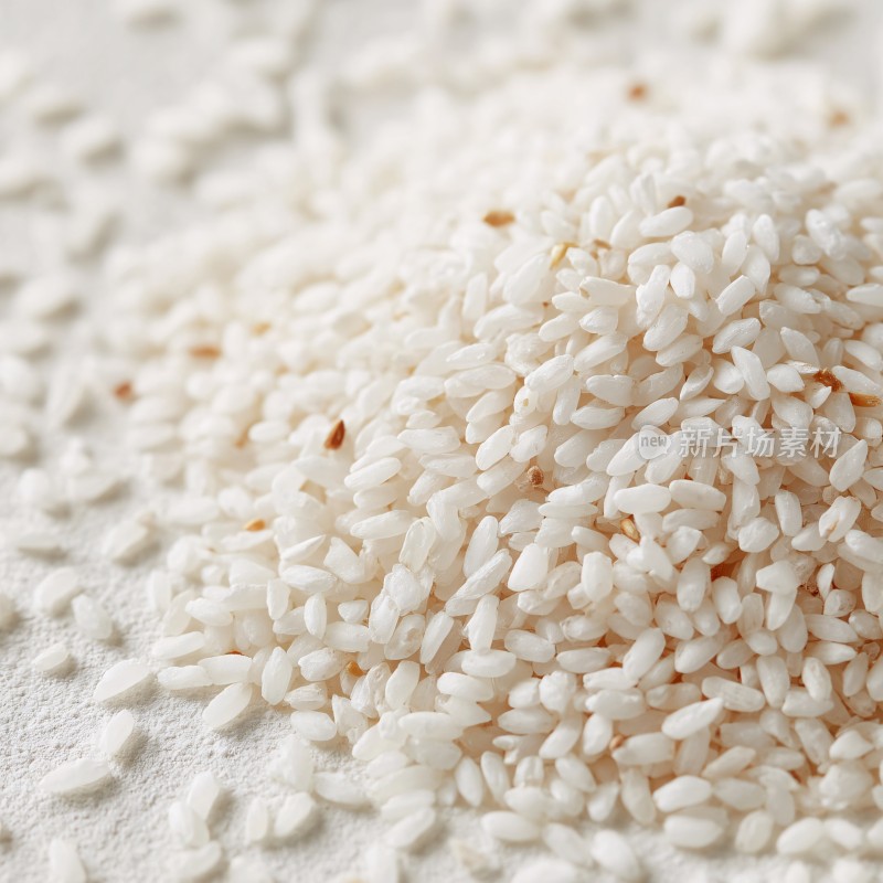 散落的白米特写