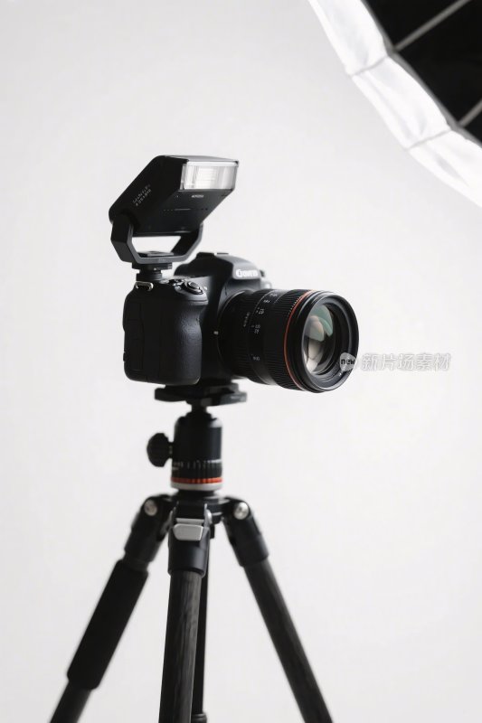 摄影设备与三脚架
