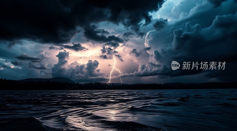 雷鸣电闪暗夜惊涛骇浪