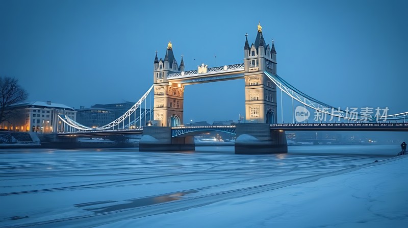 伦敦塔桥雪夜美景