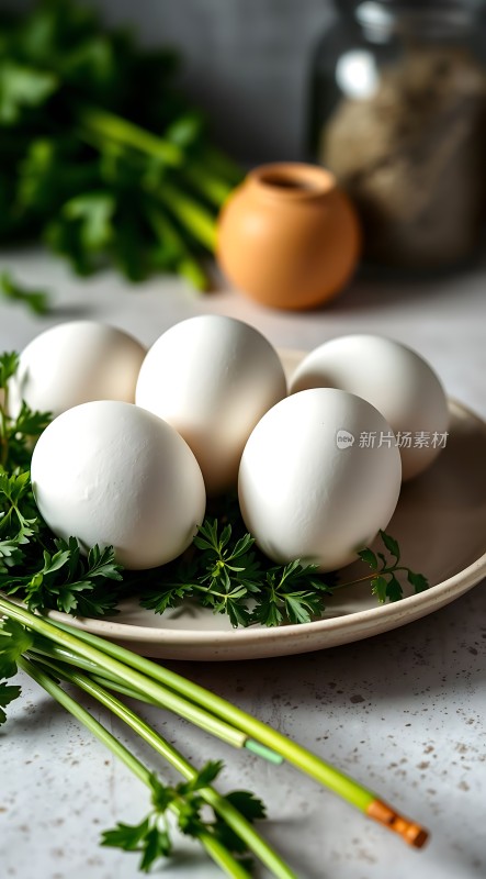 新鲜香菜配鸡蛋