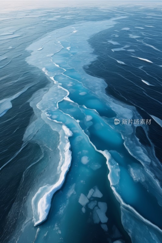 冰和水泡的水面的视图高清风景图片