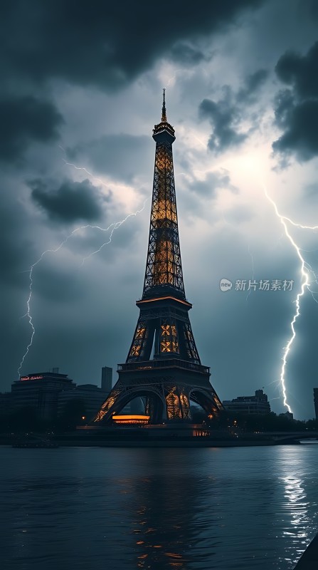 埃菲尔铁塔闪电之夜