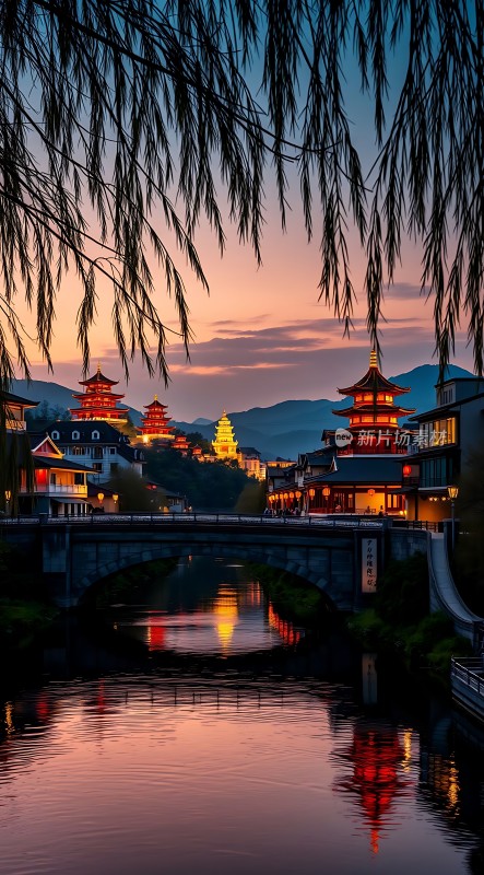 古桥夜色映水乡