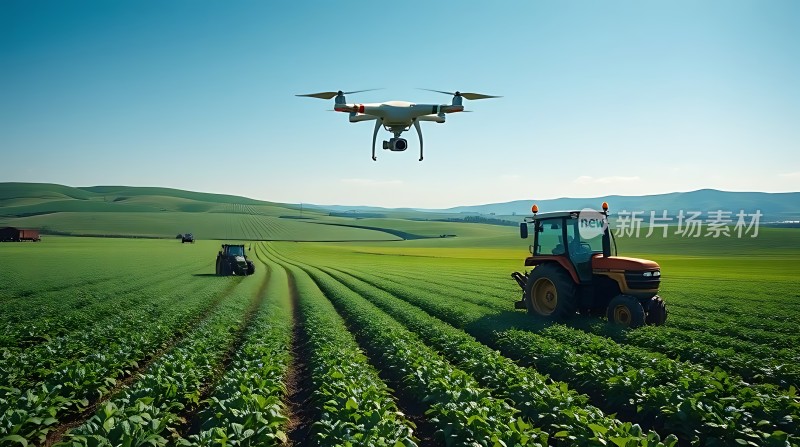 科技助力农业发展无人机与拖拉机协同作业