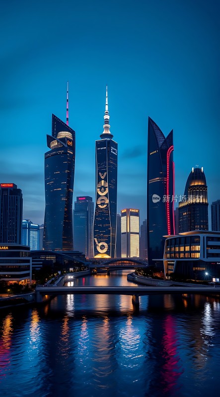 黄浦江畔璀璨夜景摩天大楼灯火辉煌