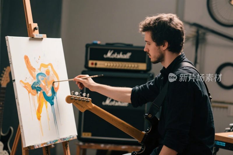 画家进行绘画创作
