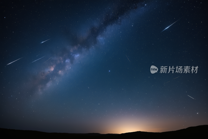 夜空的景色有几颗星星和乳白色背景纹理图片