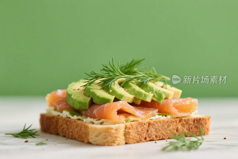 牛油果三文鱼三明治