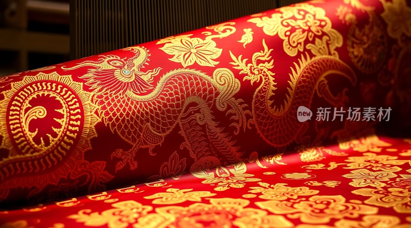 红色龙纹布料