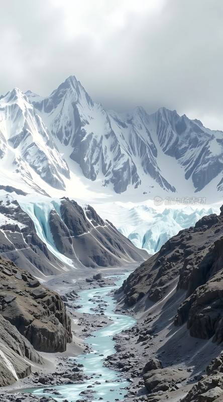 冰川之谷雪峰、冰河与碧水