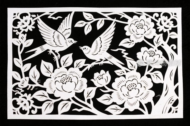 传统花鸟剪纸艺术